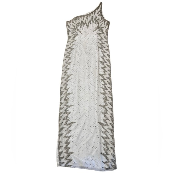 Je Matadi Beaded One-Shoulder Prom Dress, Gown, Sheath Dress White, Slit, Size 6 - Picture 1 of 11